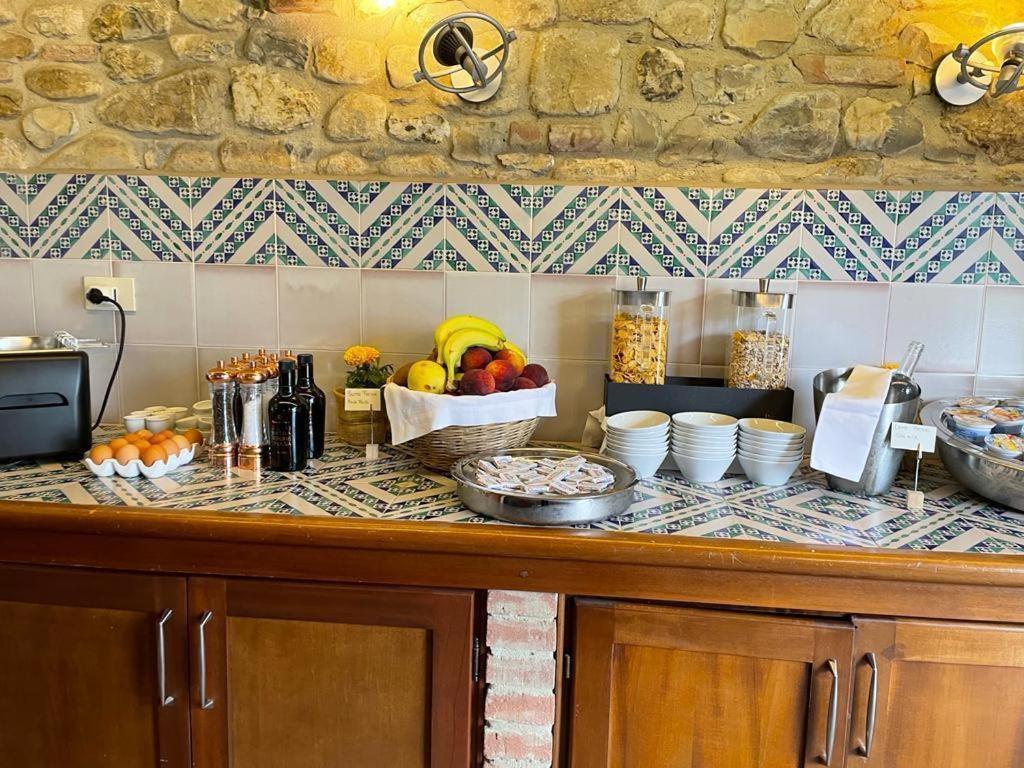 Relais Riserva Di Fizzano كاستيلّينا إنْ كْيانت المظهر الخارجي الصورة